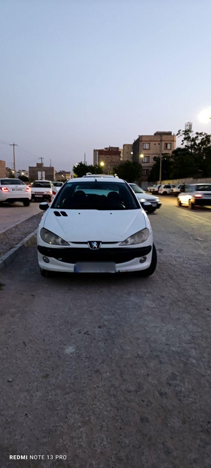 پژو 206 تیپ 3 - 1390