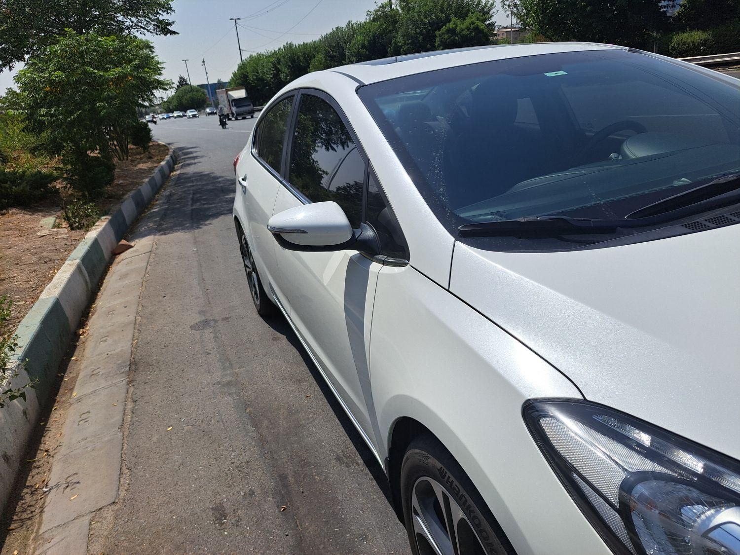 کیا سراتو 2.0 لیتر اتوماتیک GT لاین - 2015