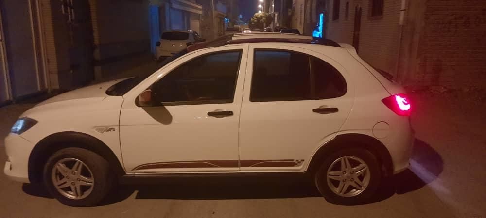 خودرو کوییک، R آگهی ann_19427757