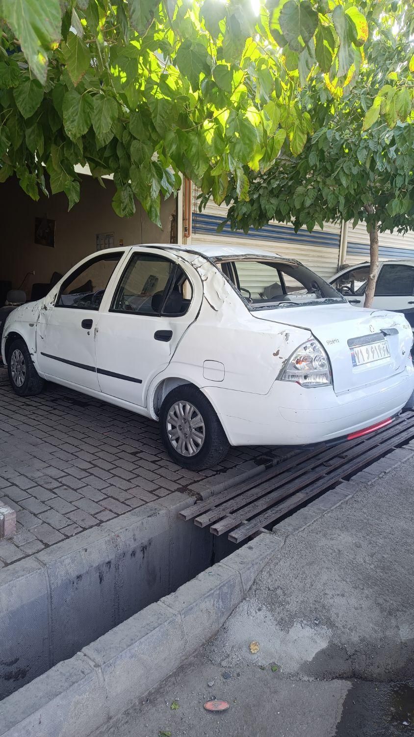 تیبا صندوق دار EX - 1395