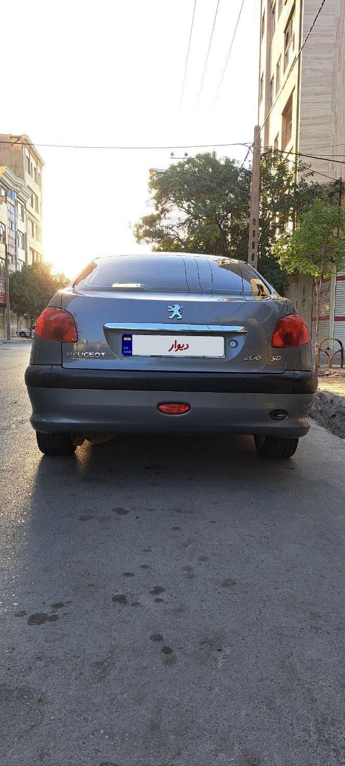 پژو ۲۰۶ صندوق دار v1 - 1386