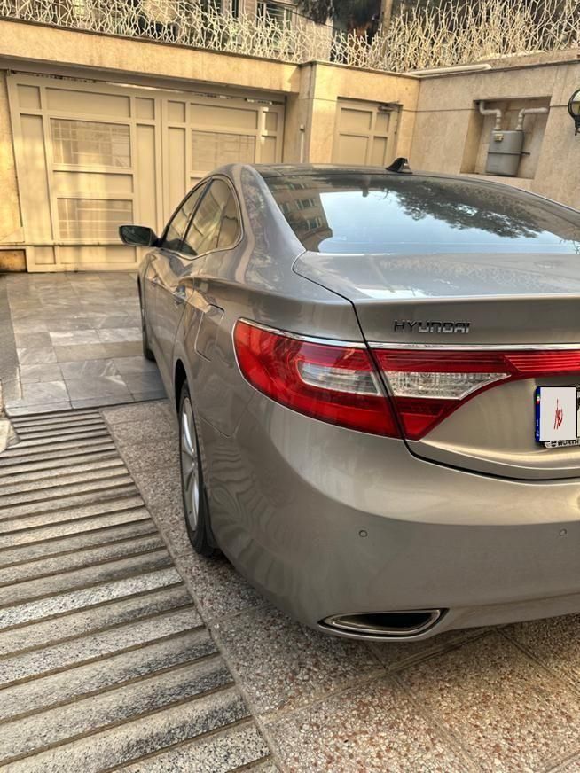 هیوندای آزرا (گرنجور) 3300cc - 2013