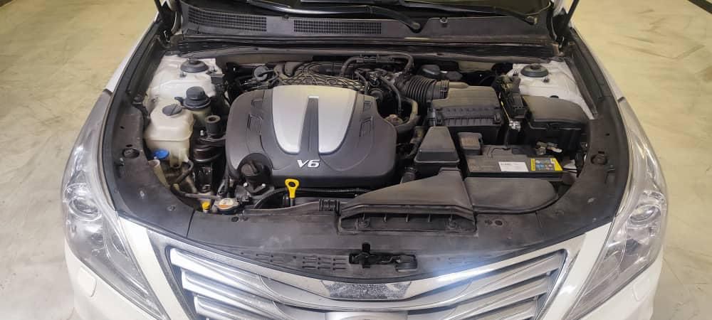 هیوندای آزرا (گرنجور) 3000cc - 2014