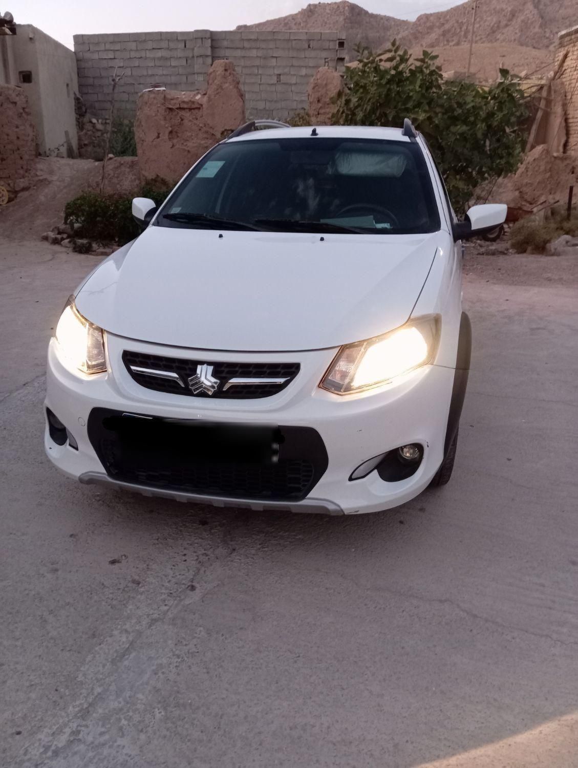 خودرو کوییک، معمولی آگهی ann_19428478