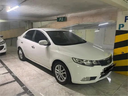 خودرو کیا، سراتو مونتاژ آگهی ann_19428722
