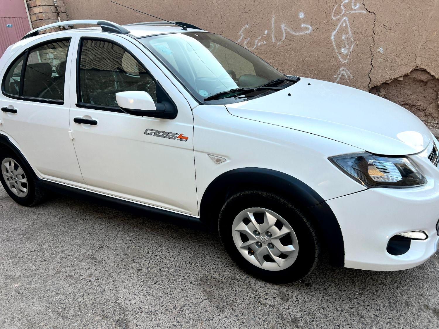 خودرو کوییک، معمولی آگهی ann_19428781