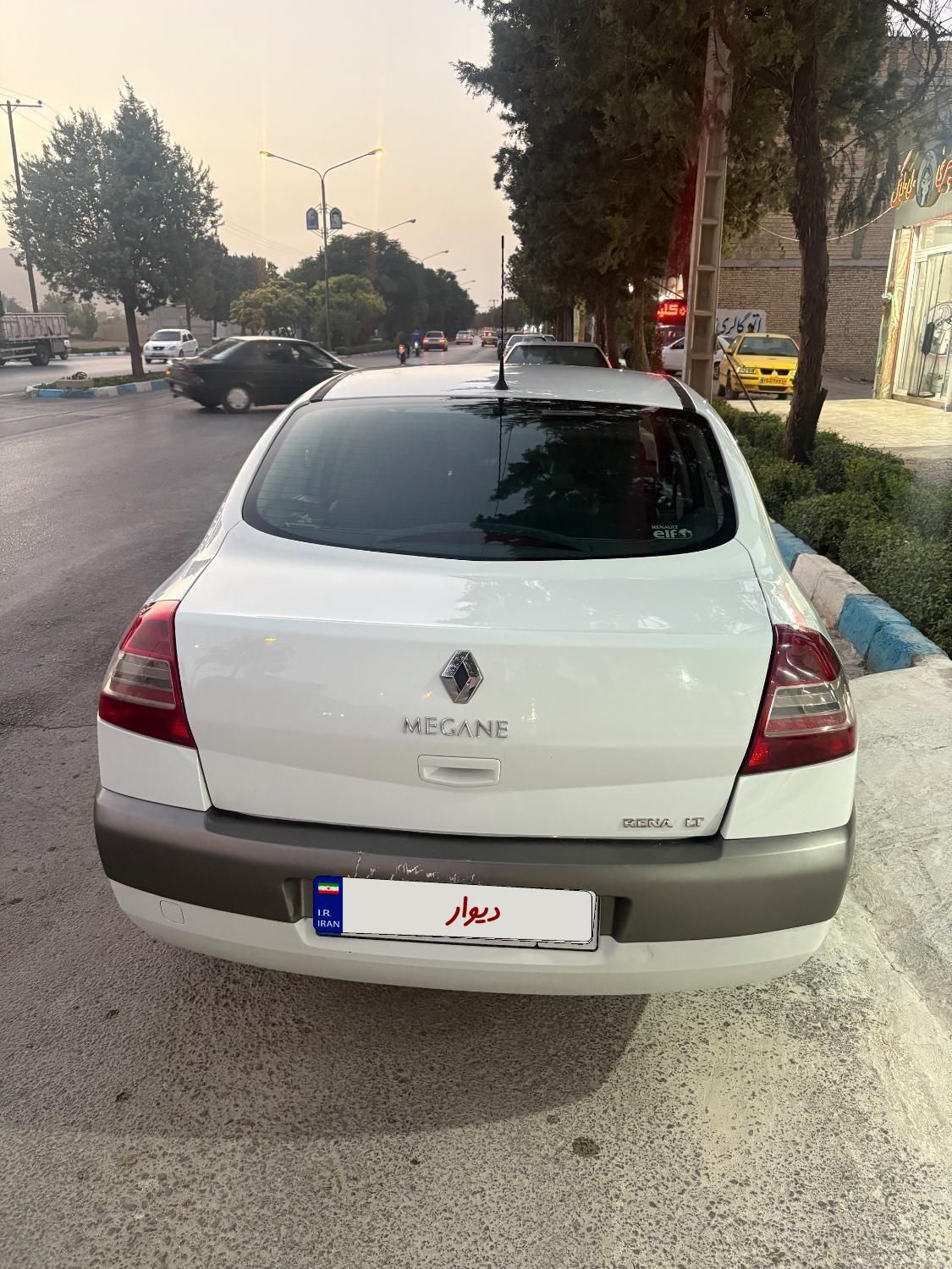 رنو مگان پارس خودرو 2000 - 1391