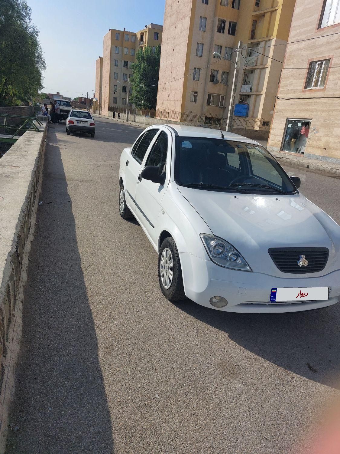 تیبا صندوق دار EX - 1395