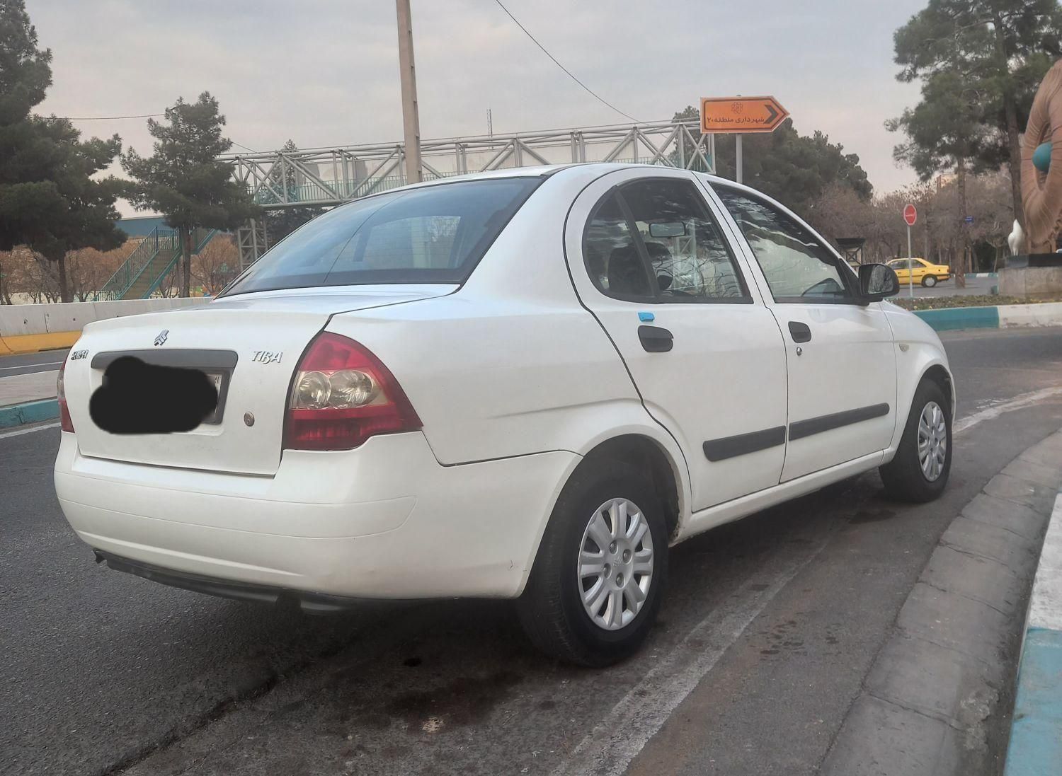 تیبا صندوق دار EX - 1395