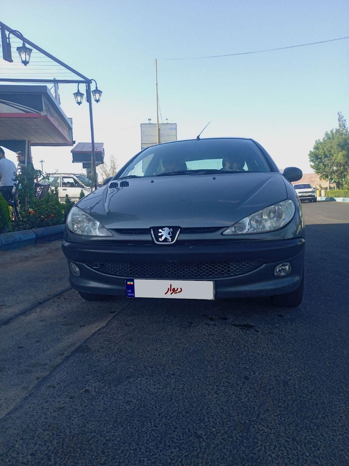 پژو ۲۰۶ صندوق دار v2 - 1390