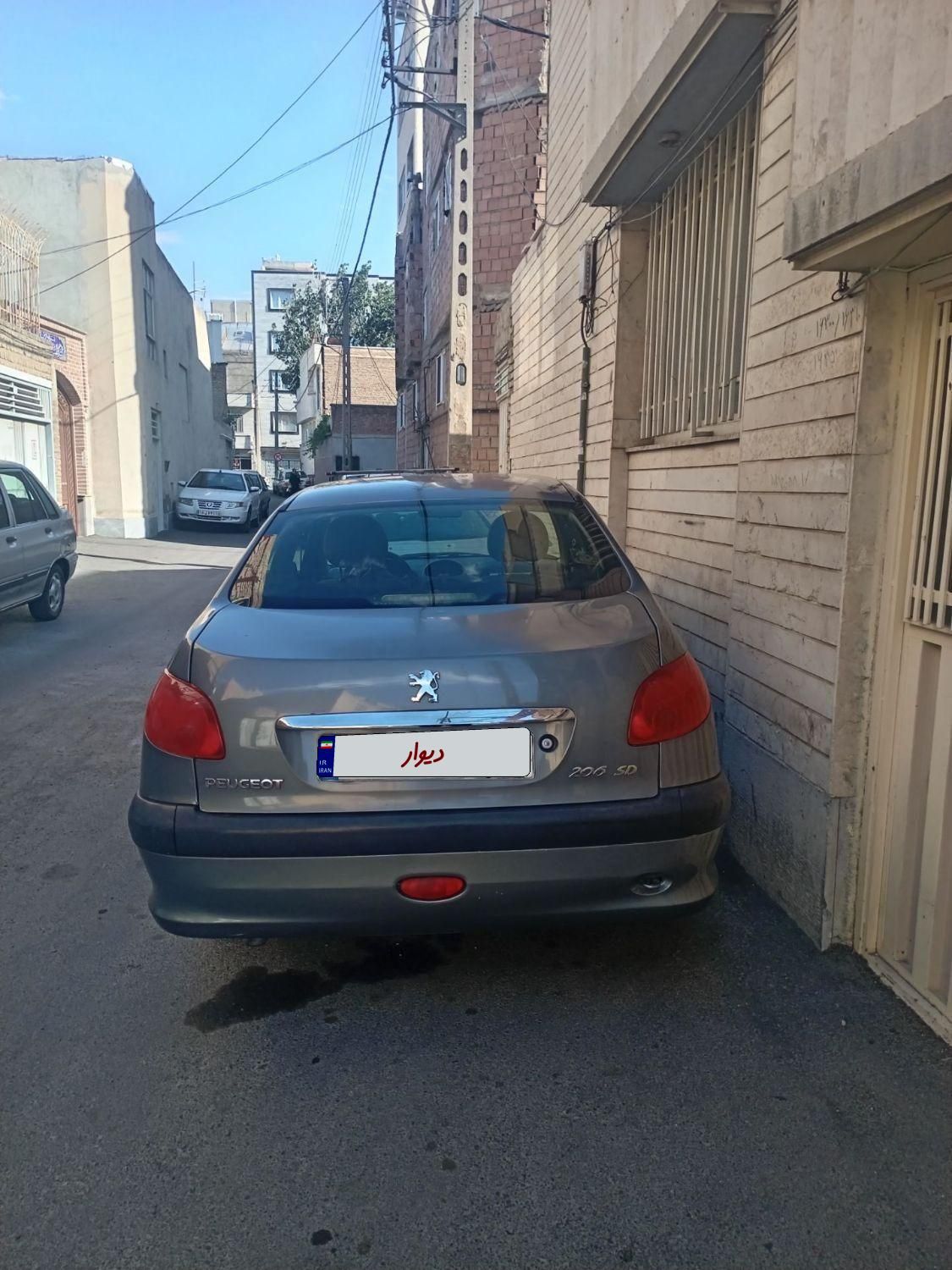 پژو ۲۰۶ صندوق دار v2 - 1390