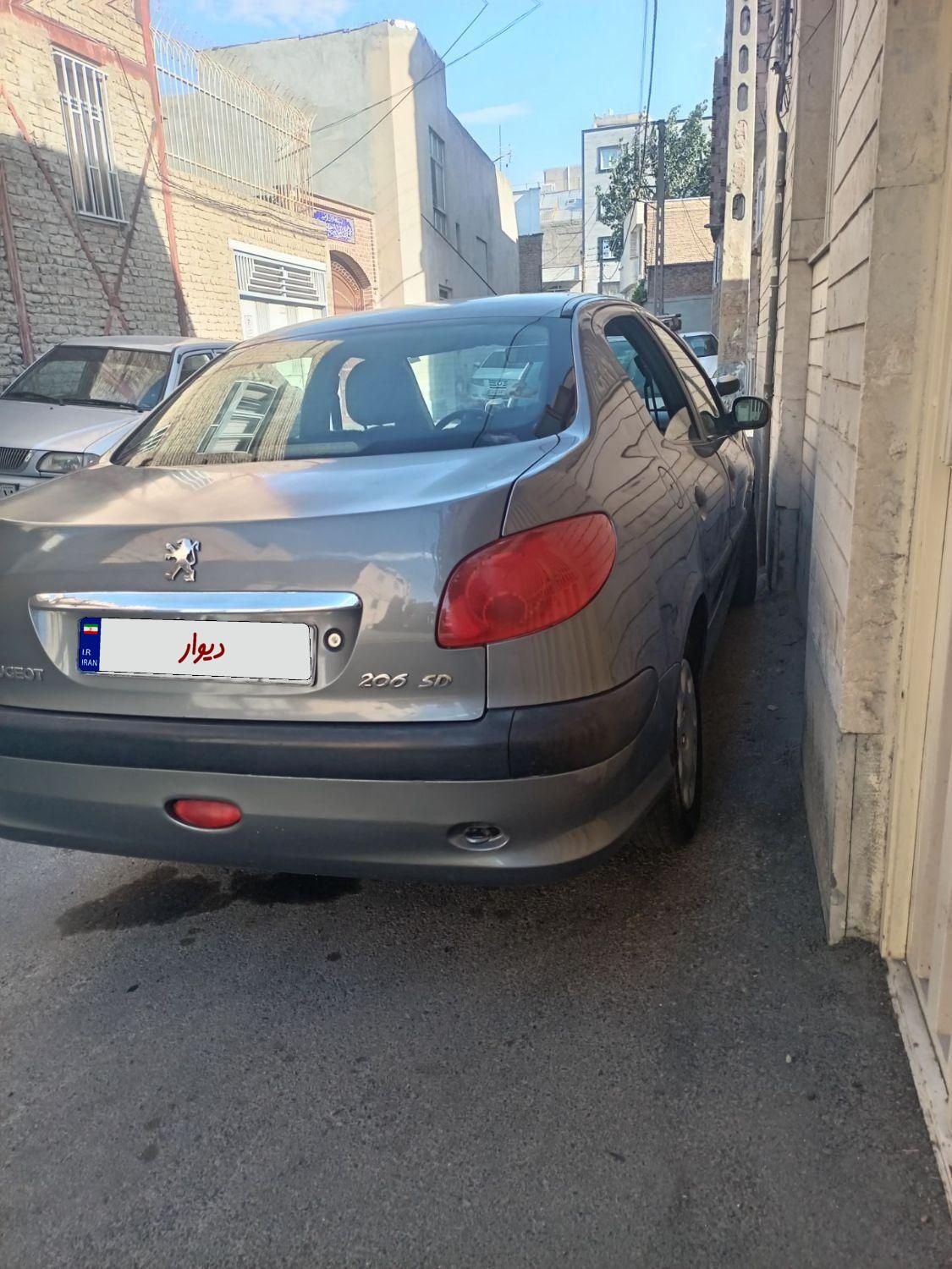 پژو ۲۰۶ صندوق دار v2 - 1390