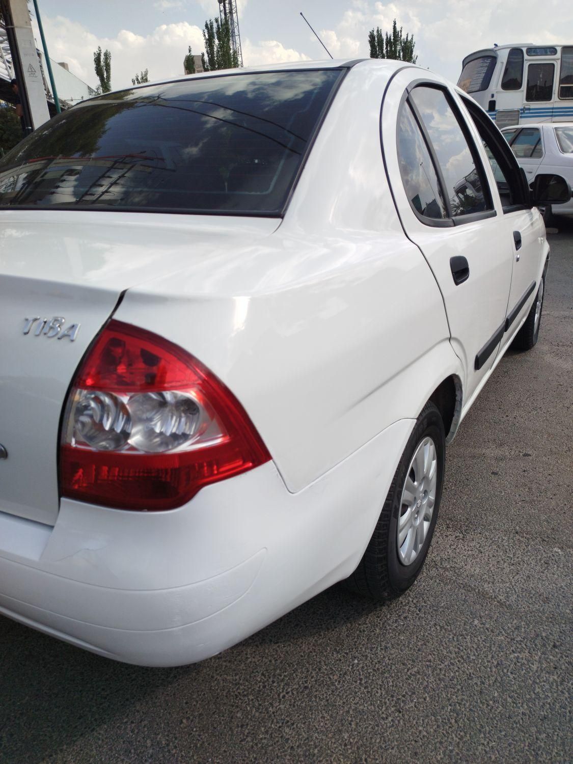 تیبا صندوق دار SX - 1400