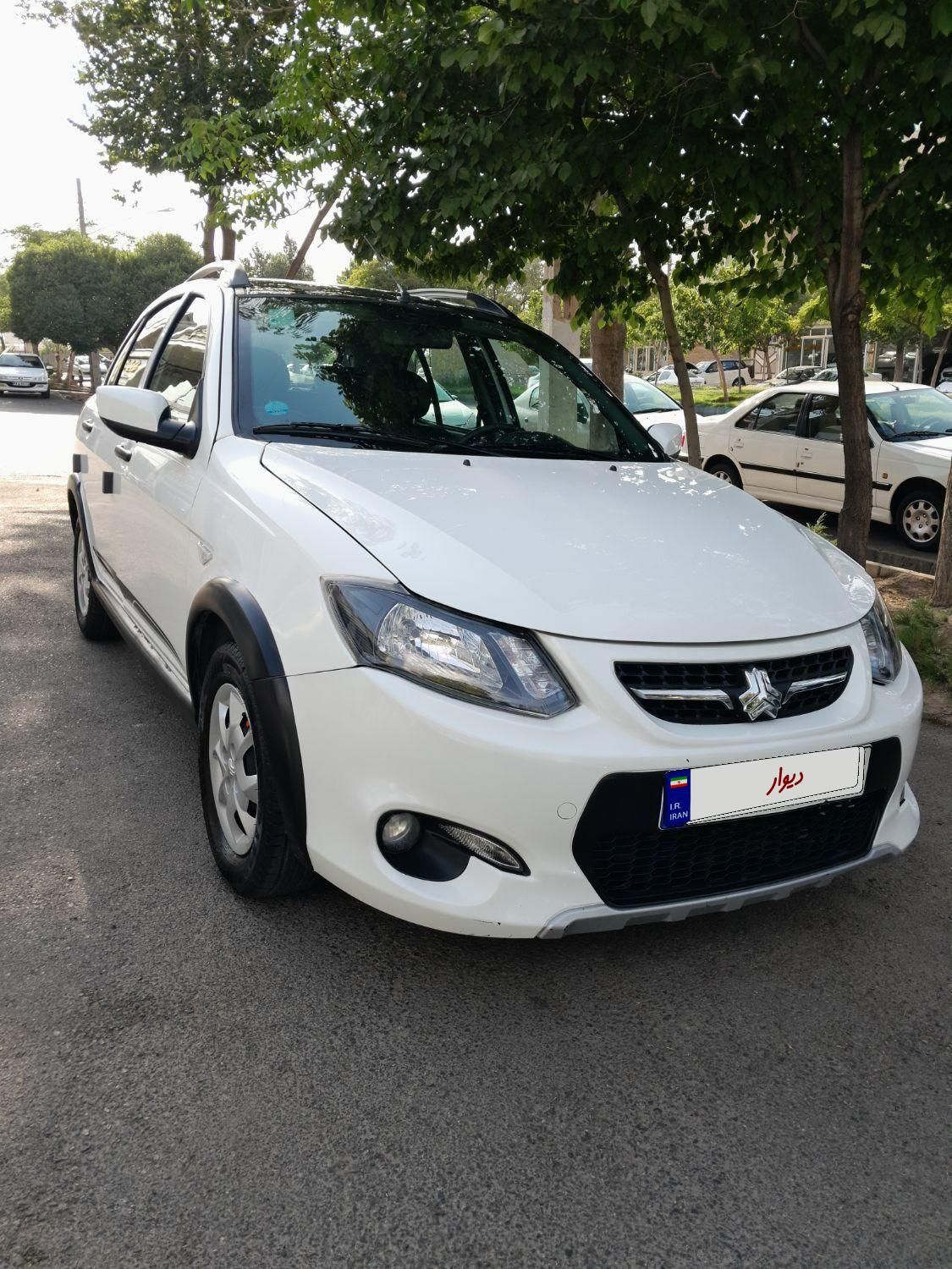 کوییک R دنده‌ای - 1402