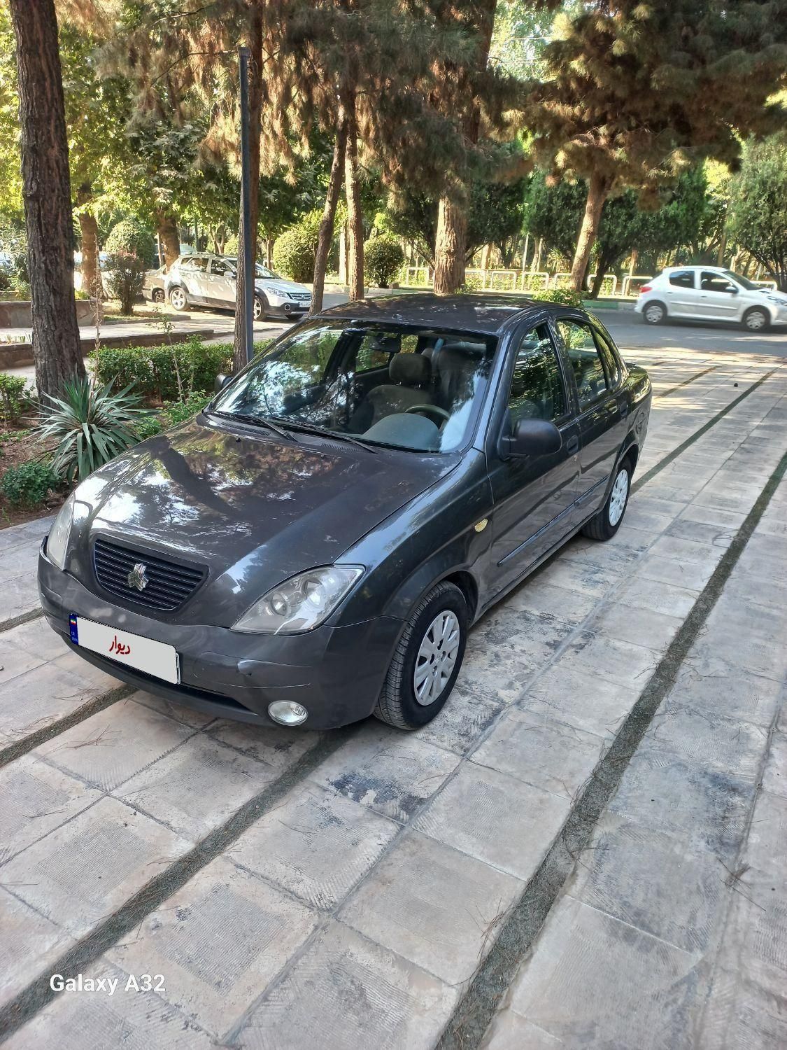 تیبا صندوق دار EX - 1395