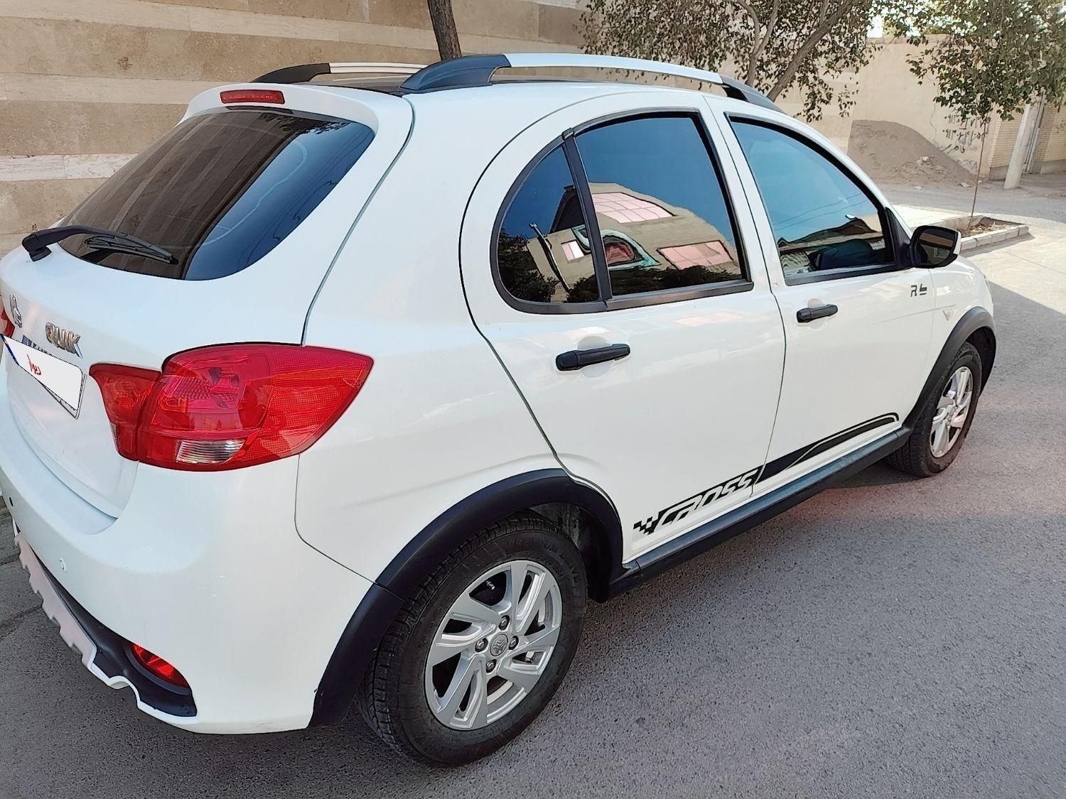 کوییک R دنده‌ای - 1399