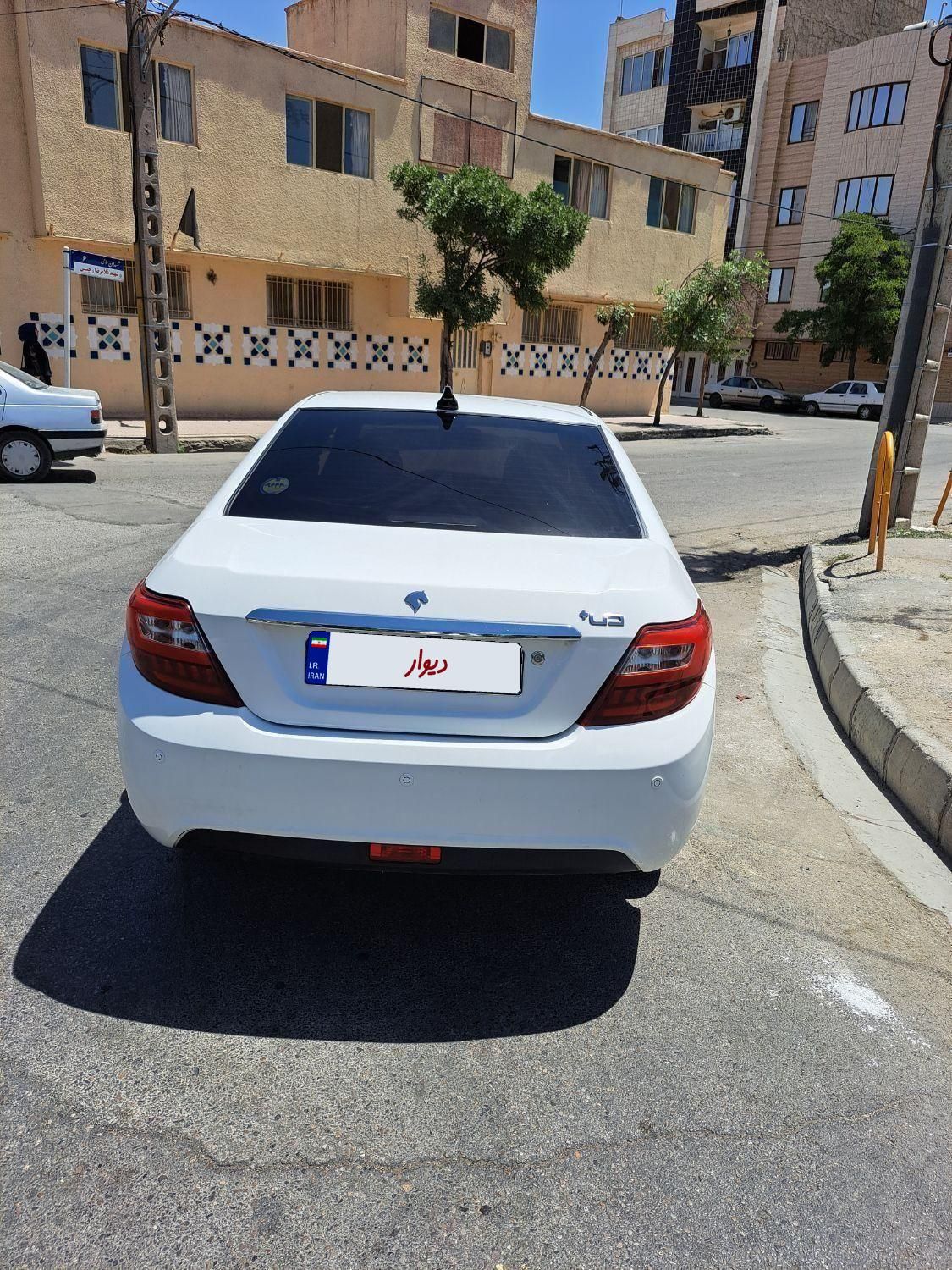 دنا پلاس تیپ ۲ سانروف ۴ ایربگ - 1401