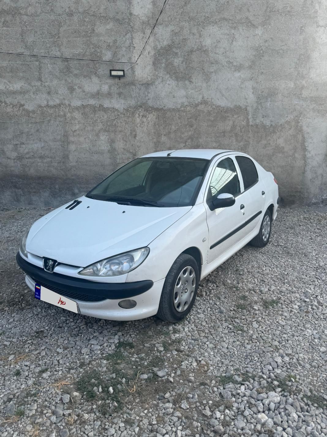 پژو ۲۰۶ صندوق دار v8 - 1386