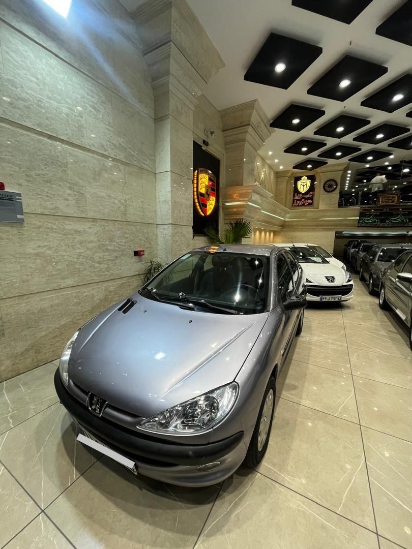 پژو ۲۰۶ صندوق دار v8 - 1395