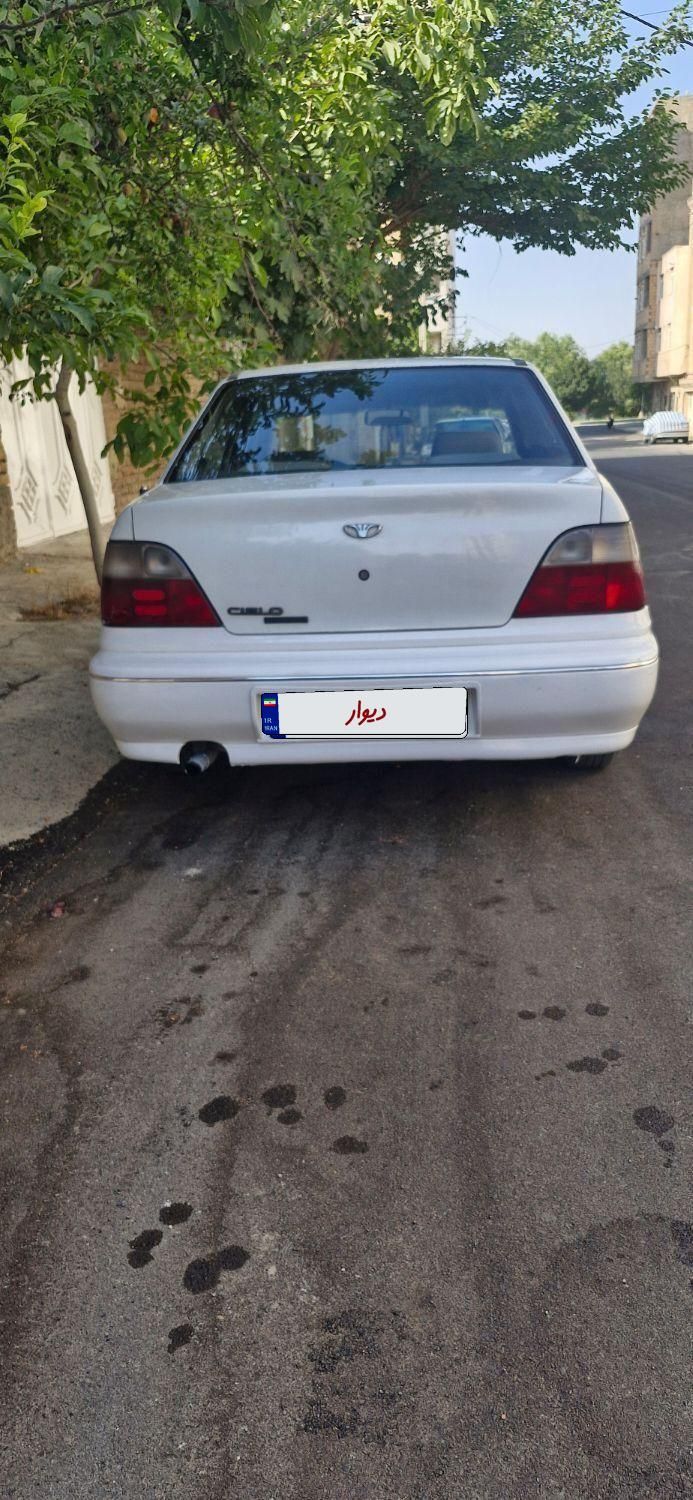 دوو سیلو سدان - 1380