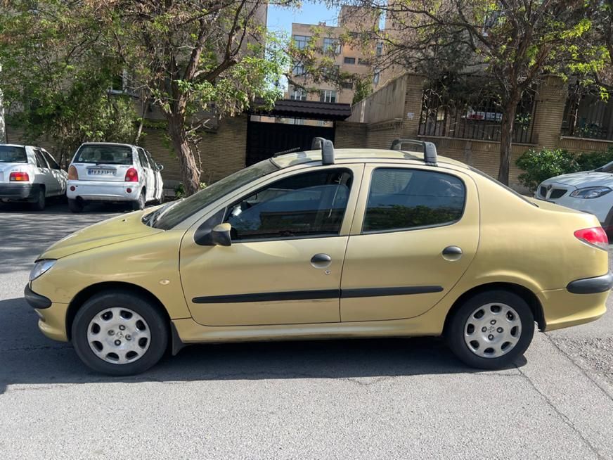پژو ۲۰۶ صندوق دار v20 - 1386