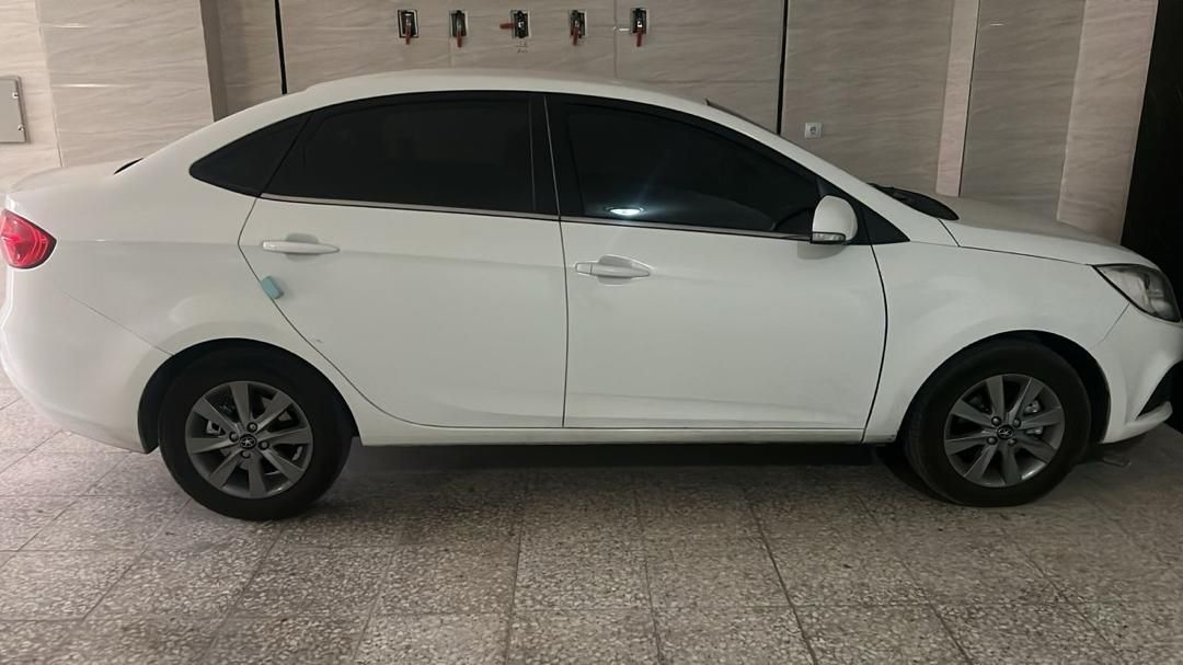 جک J4 اتوماتیک ساده - 1403