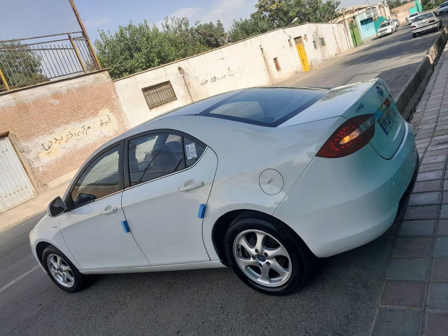 جک J5 دنده‌ای - 1393