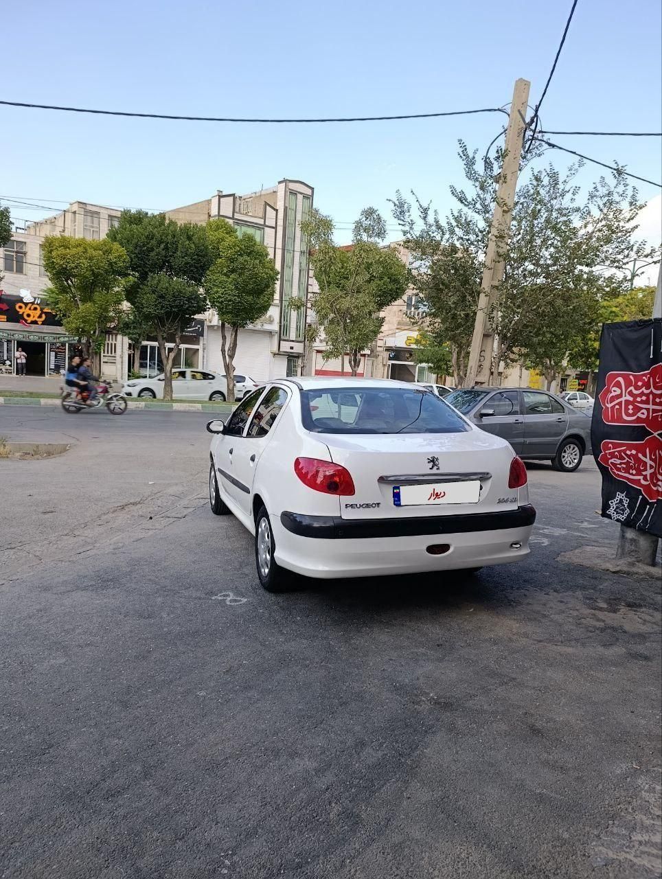 پژو ۲۰۶ صندوق دار v8 - 1389