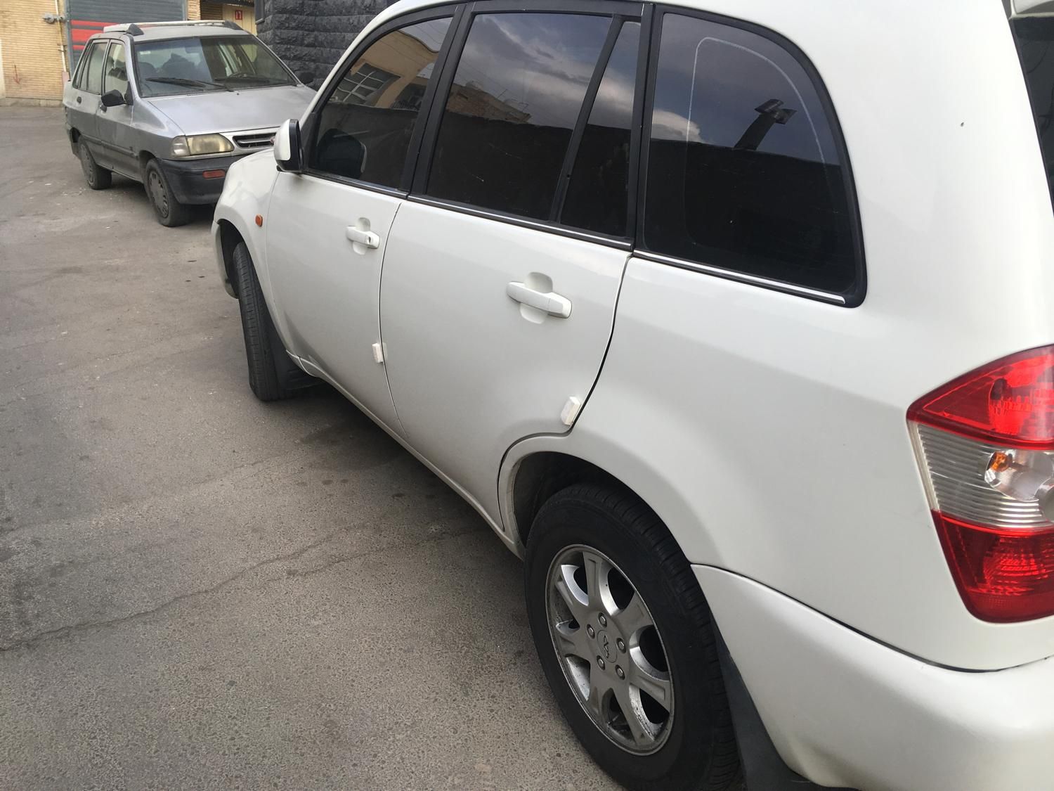 ام وی ام X33 دنده‌ای ساده - 1390