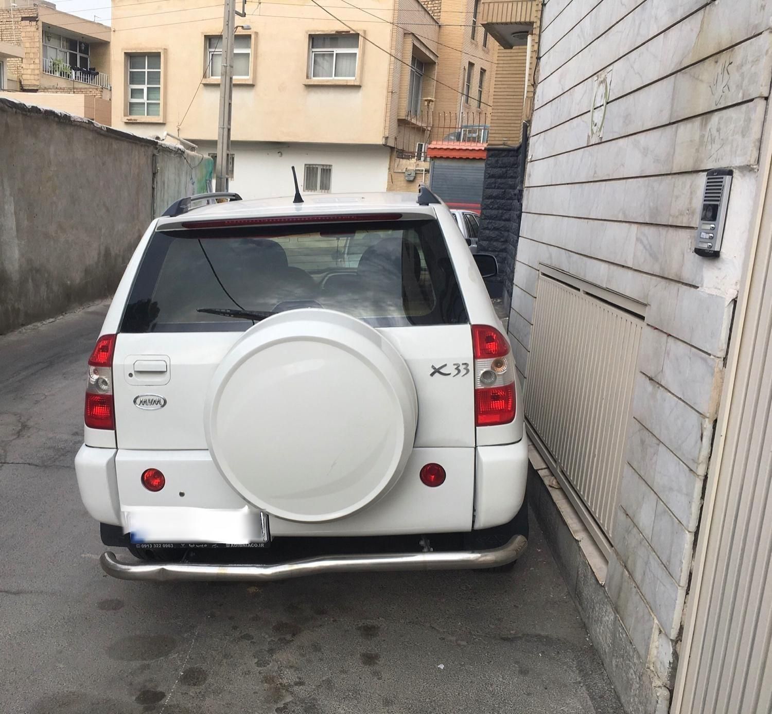 خودرو ام وی ام، X33 آگهی ann_19430546