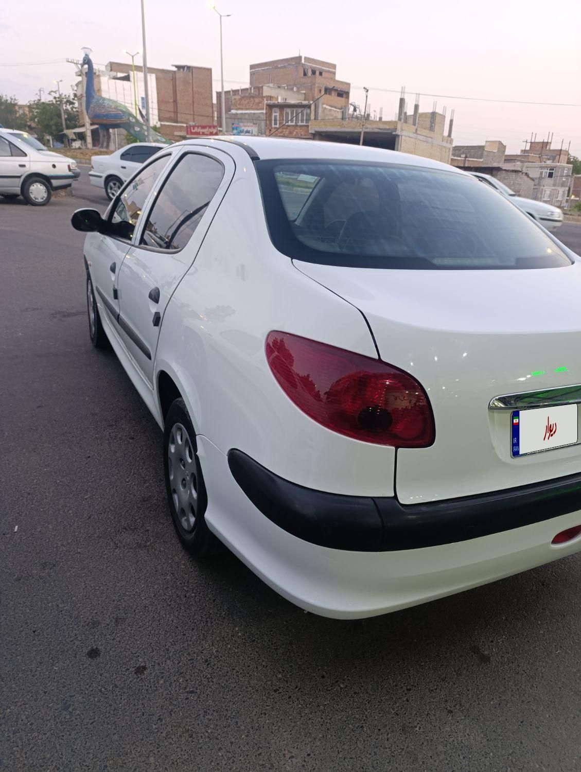 خودرو پژو، ۲۰۶ صندوق دار آگهی ann_19430594