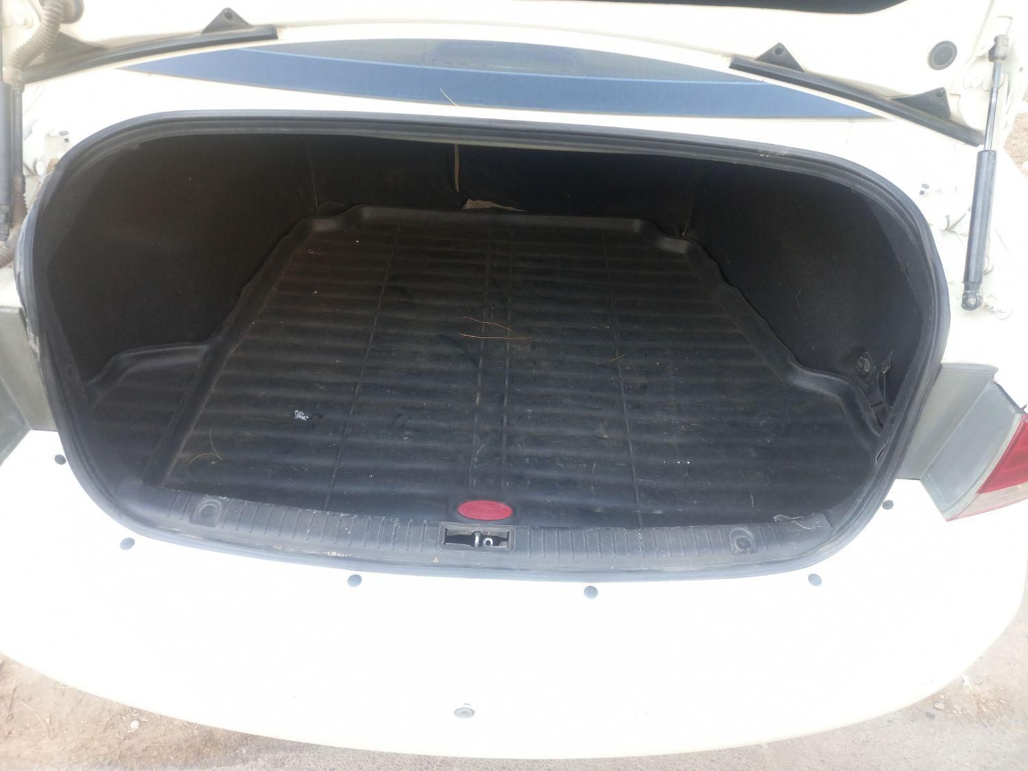 هیوندای سوناتا اتوماتیک NF 2400 - 2006