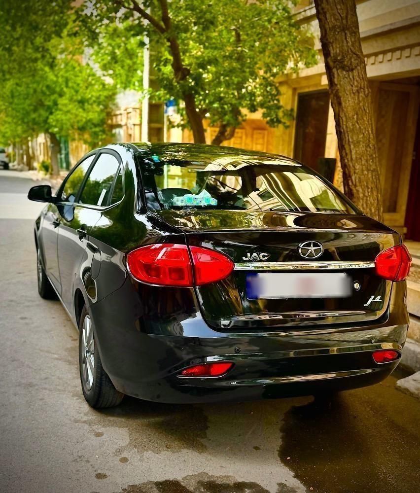 جک J4 اتوماتیک ساده - 1403