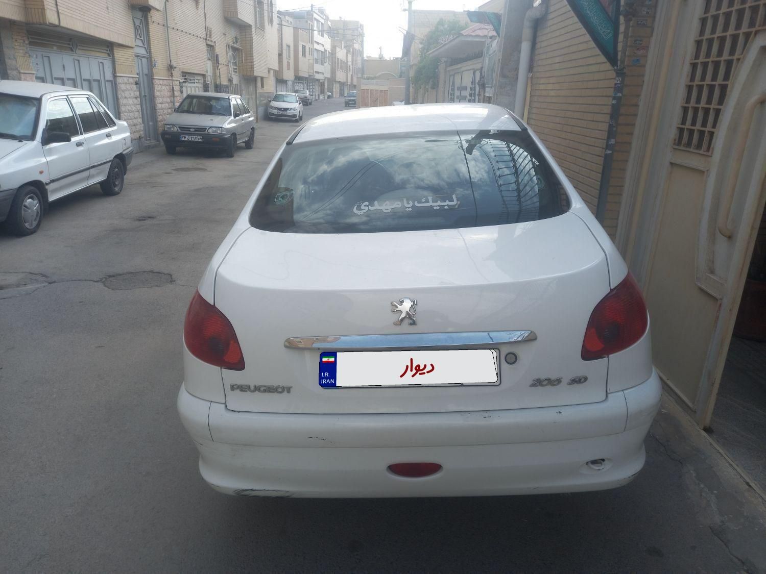 پژو ۲۰۶ صندوق دار v8 - 1390