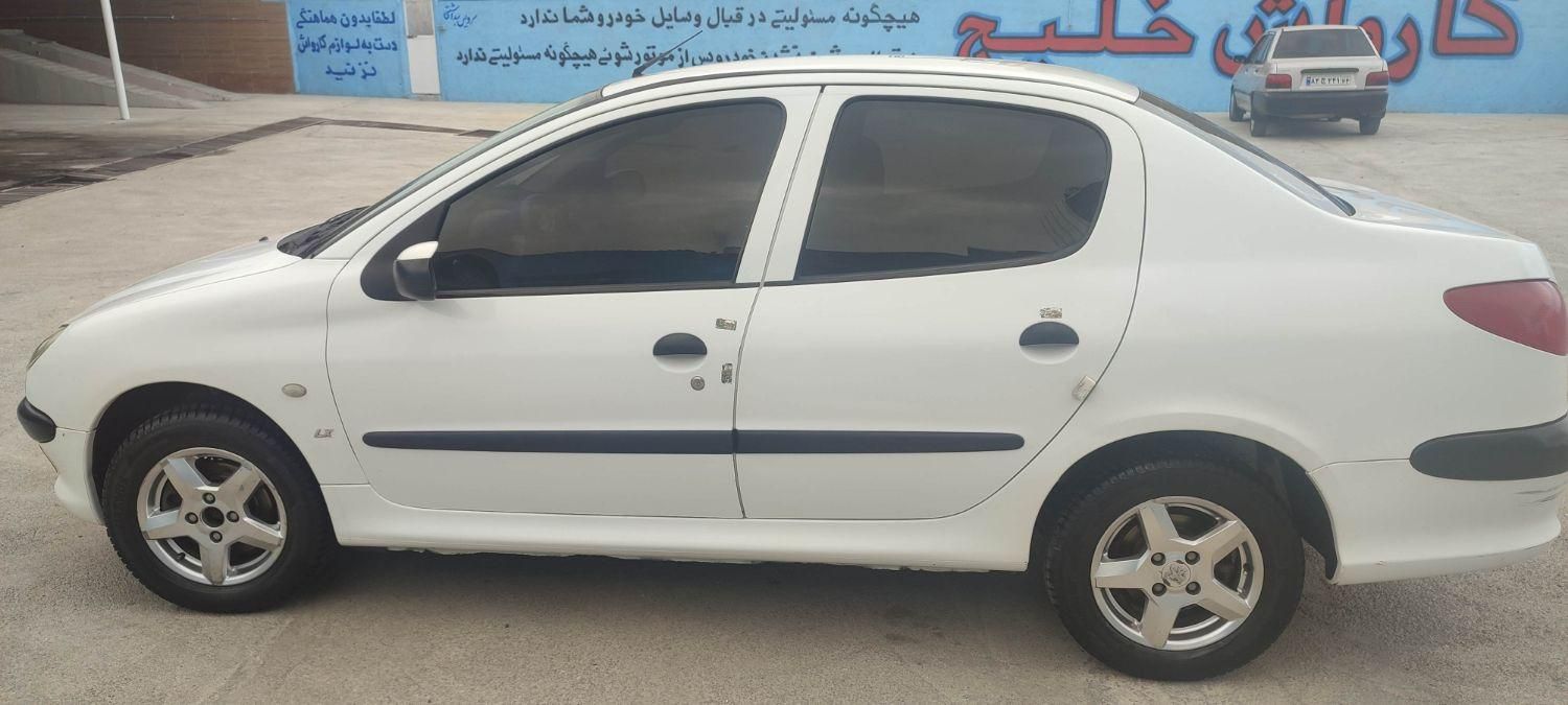 پژو ۲۰۶ صندوق دار v8 - 1397