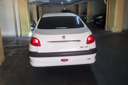 پژو ۲۰۶ صندوق دار v8 - 1398