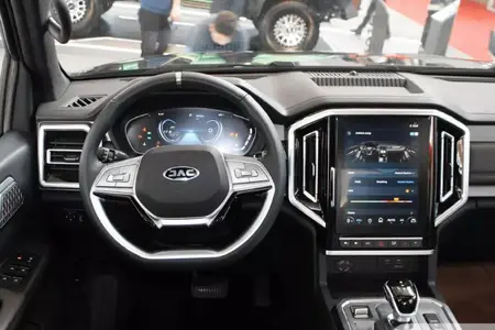 کی ام سی X5 ۱.۵ لیتر توربو - 1404