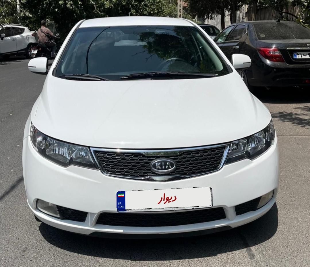 خودرو کیا، سراتو مونتاژ آگهی ann_19432340
