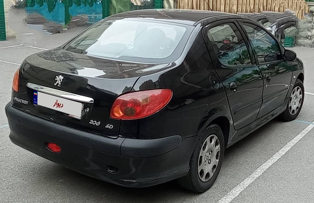 پژو ۲۰۶ صندوق دار v8 - 1393