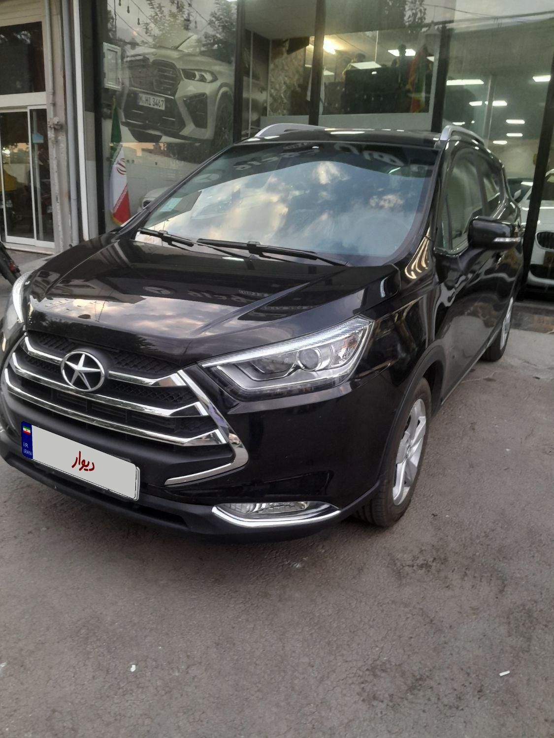 جک S3 اتوماتیک - 1402