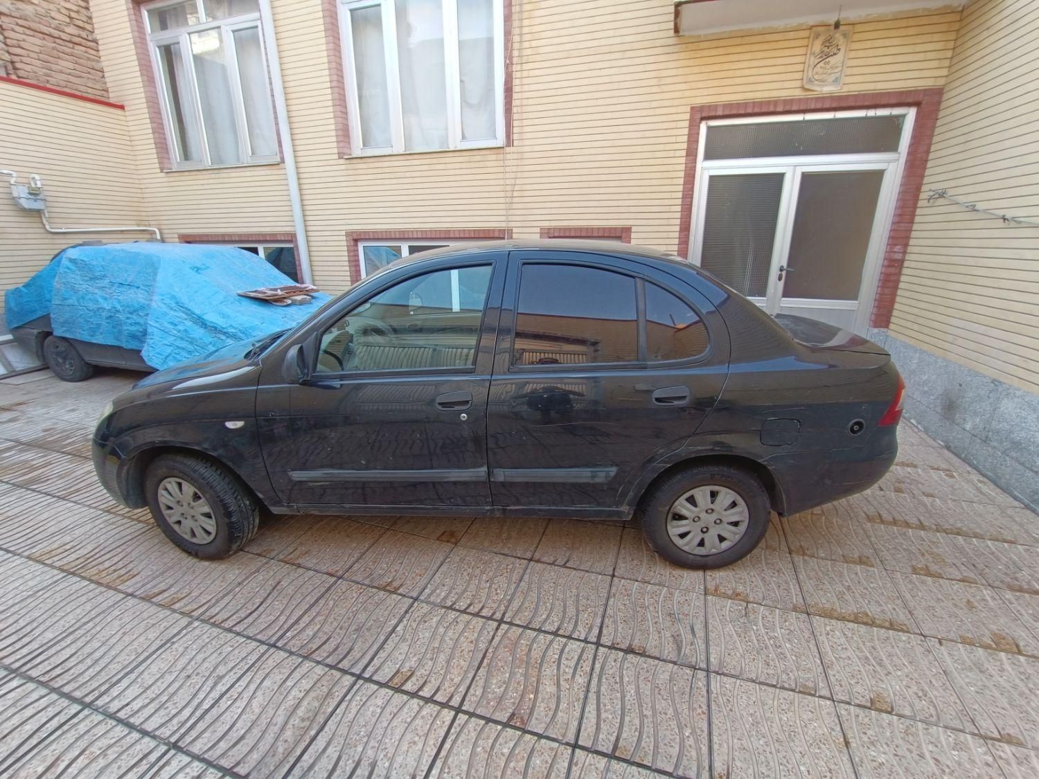 تیبا صندوق دار EX - 1390