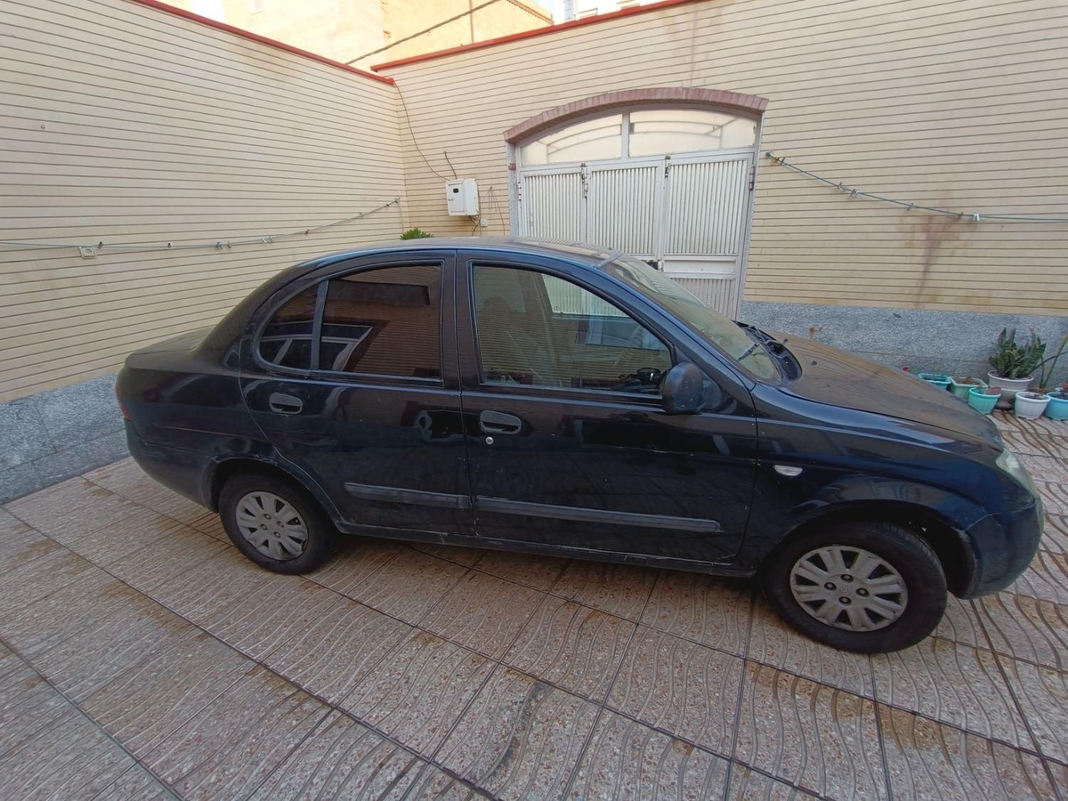 تیبا صندوق دار EX - 1390