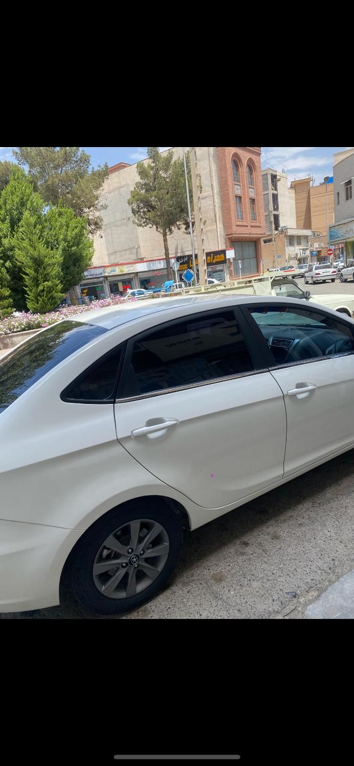 جک J4 اتوماتیک ساده - 1402