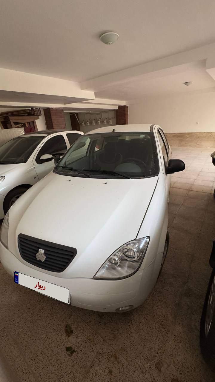 تیبا صندوق دار SX - 1400