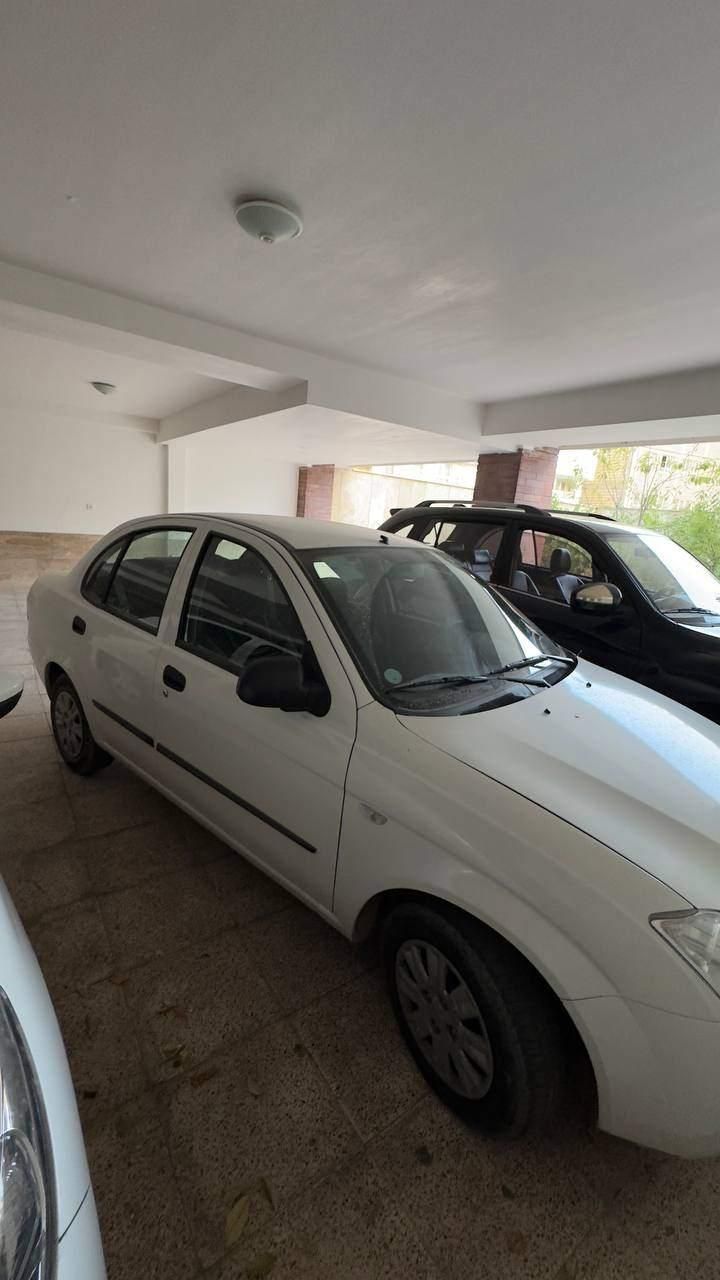 تیبا صندوق دار SX - 1400