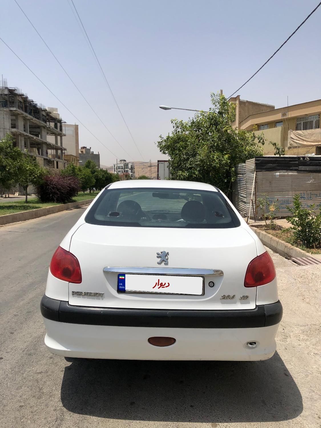 پژو ۲۰۶ صندوق دار v8 - 1390