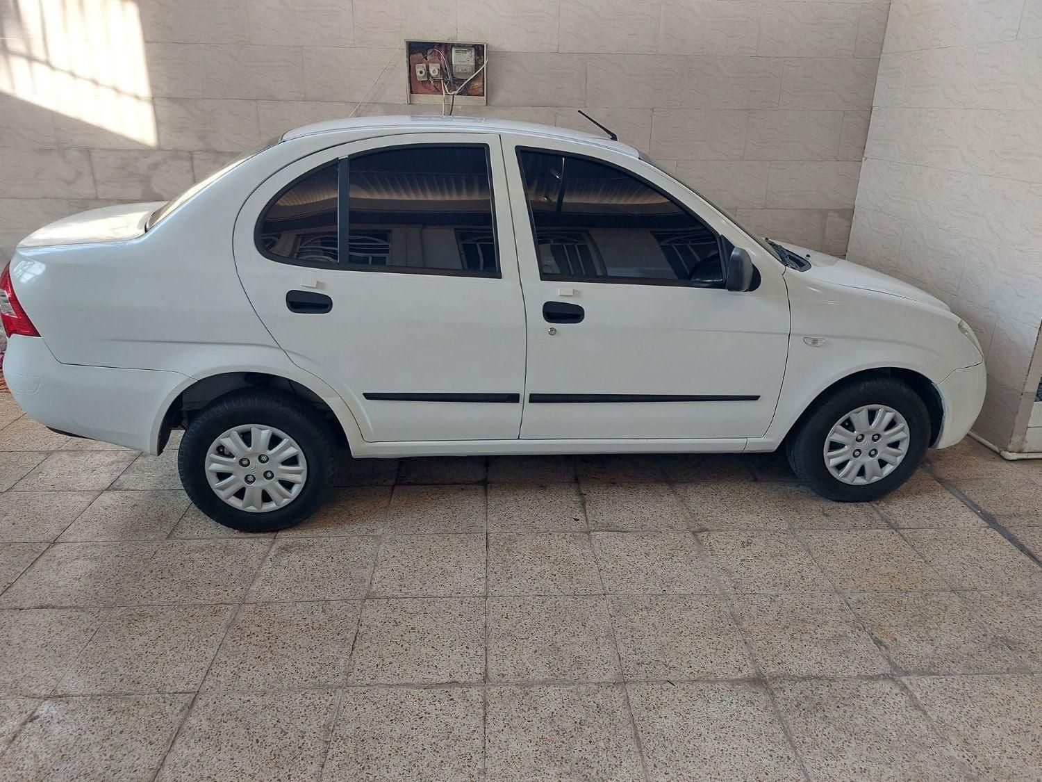 تیبا صندوق دار SX - 1397