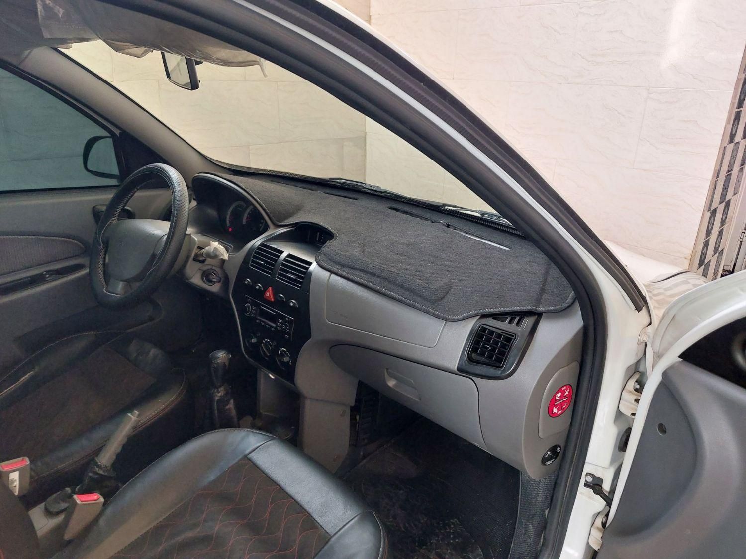 تیبا صندوق دار SX - 1397