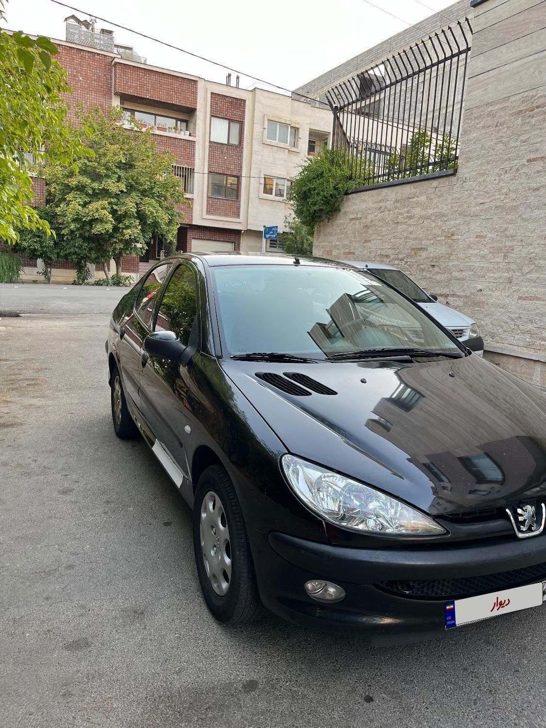پژو ۲۰۶ صندوق دار v8 - 1398