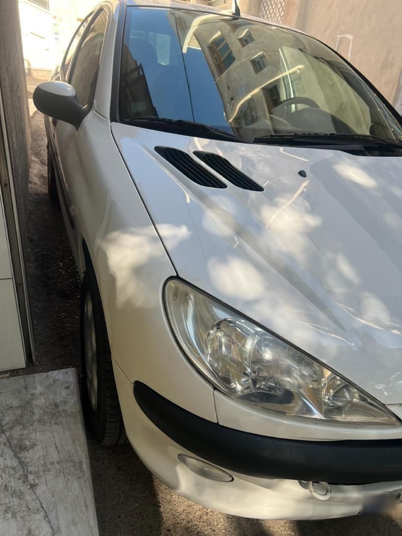 پژو ۲۰۶ صندوق دار v8 - 1398